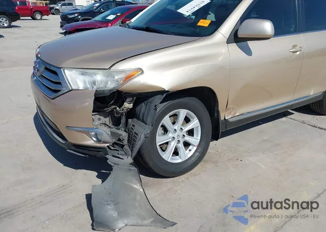 2011 Toyota Highlander Se V6 from USA, damaged, VIN 5TDZK3EH6BS038270